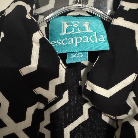 Escapada Top Pullover Tunic Side Split Blouse Black White 3/4 Sleeves V-neck XS - Picture 3 of 4
